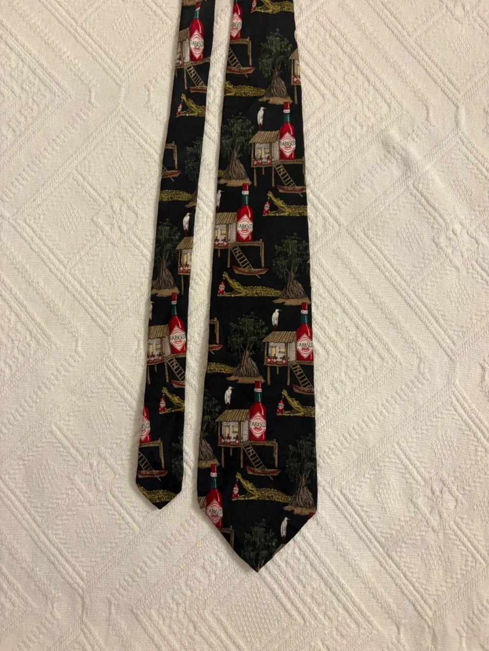 Vintage Tabasco Sauce Silk Tie Alligator Swamp Scene Novelty Mens Necktie